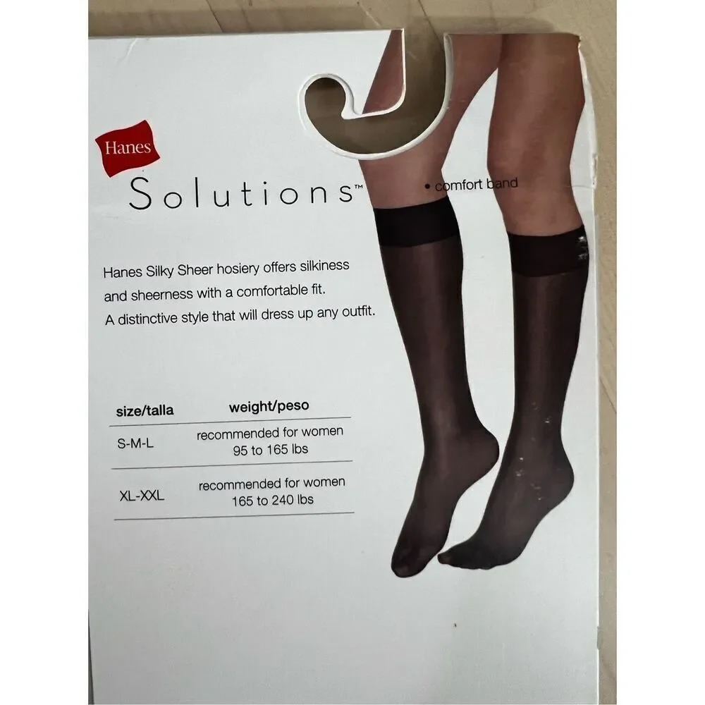 Hanes solutions pair